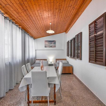 Apartment Palma พูลา ภายนอก รูปภาพ
