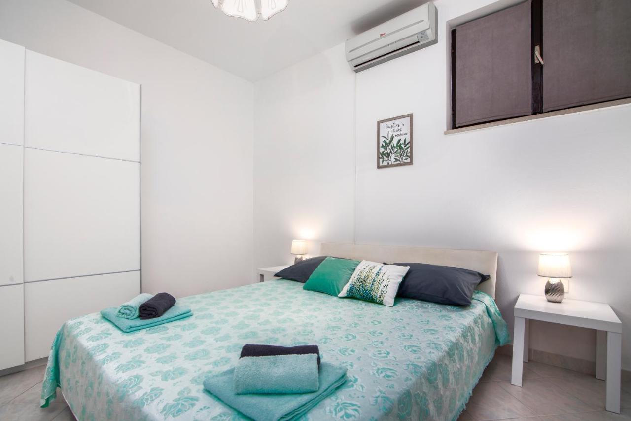 Apartment Palma พูลา ภายนอก รูปภาพ